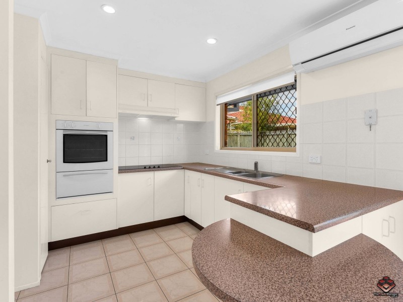 28 Holmead Road, Eight Mile Plains QLD 4113