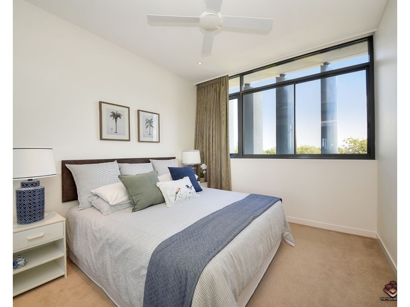 5404/323 Bayview Street, Hollywell QLD 4216