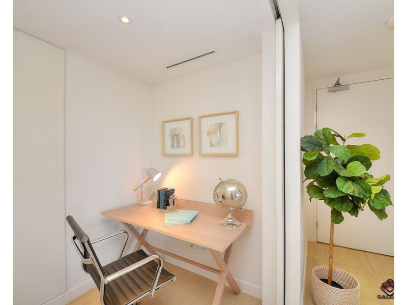 5404/323 Bayview Street, Hollywell QLD 4216