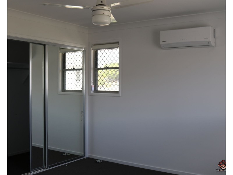 8 Whitehorse Road, Dakabin QLD 4503