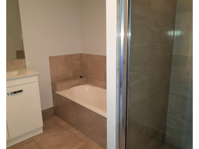 9 Seacrest Drive, Wondunna QLD 4655