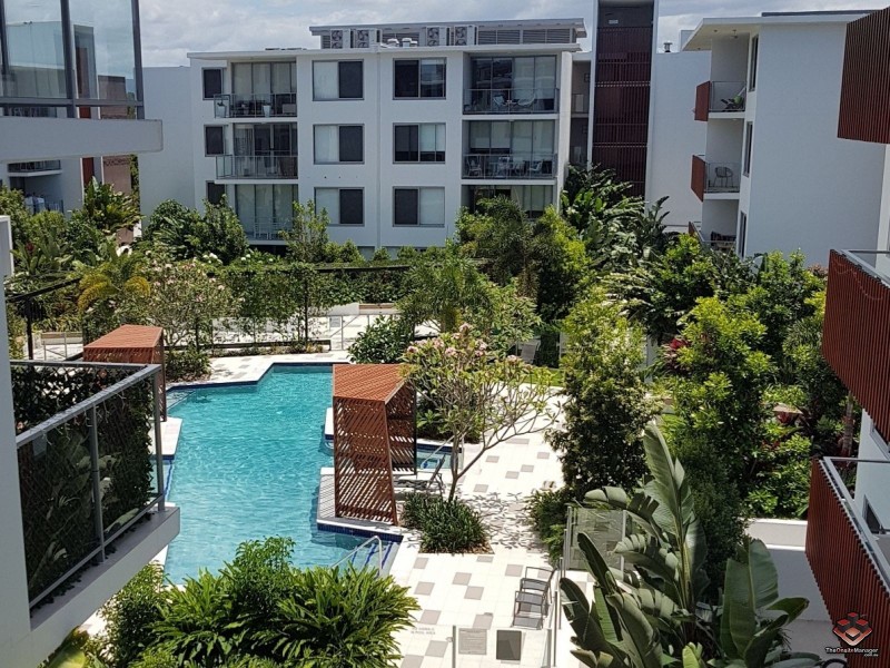 1 Waterford Court, Bundall QLD 4217