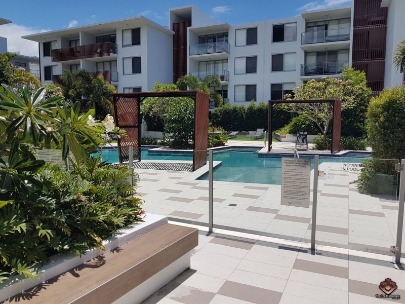 1 Waterford Court, Bundall QLD 4217