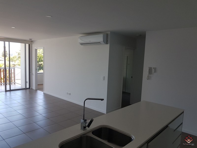 1 Waterford Court, Bundall QLD 4217