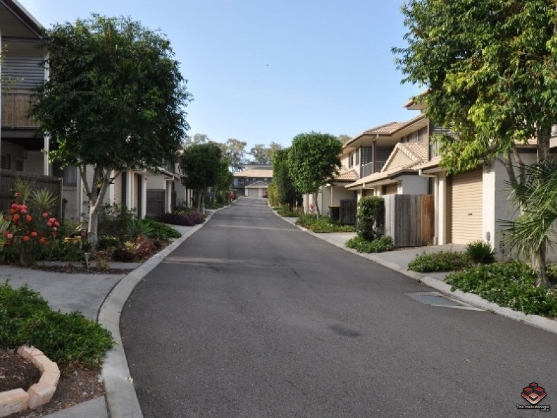 130 Jutland Street, Oxley QLD 4075