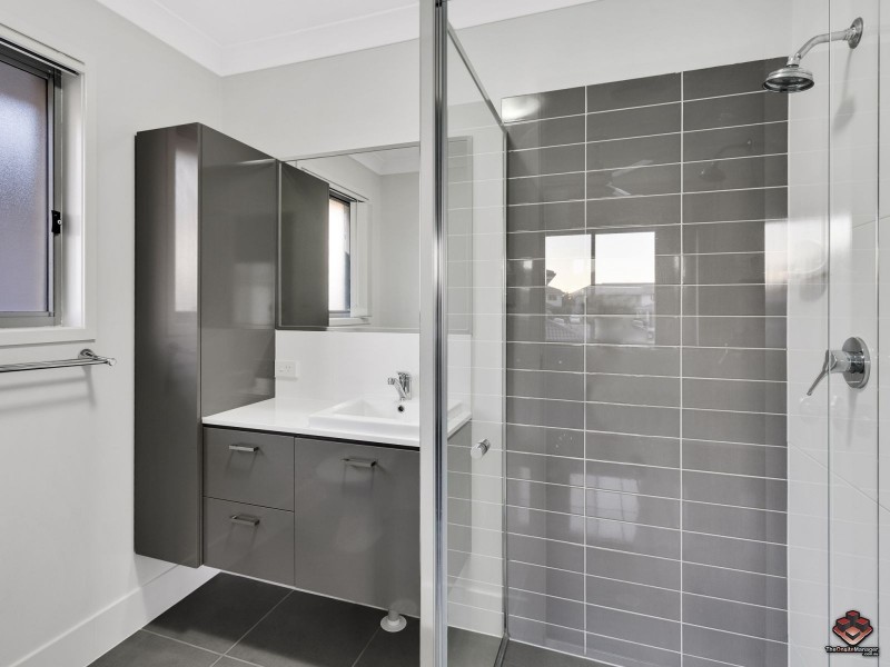 1 Bass Court, North Lakes QLD 4509