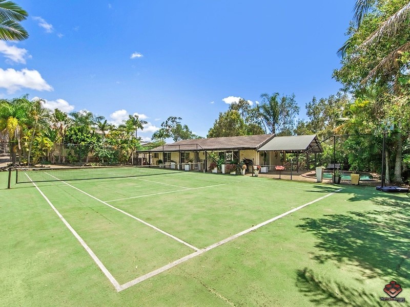 9 Rosedale Place, Helensvale QLD 4212