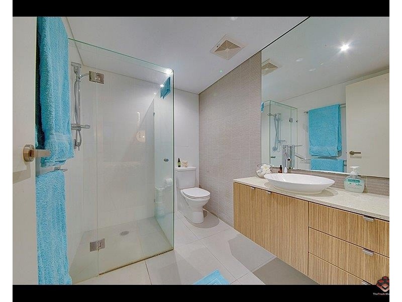 ID:3890008/20-24 Cliff Street, Yeppoon QLD 4703