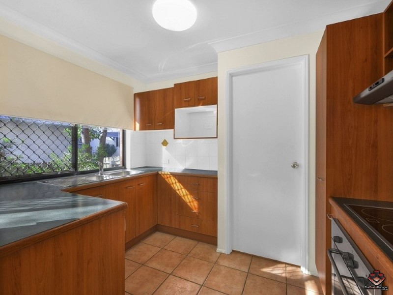 16 Bermingham Street, Alderley QLD 4051