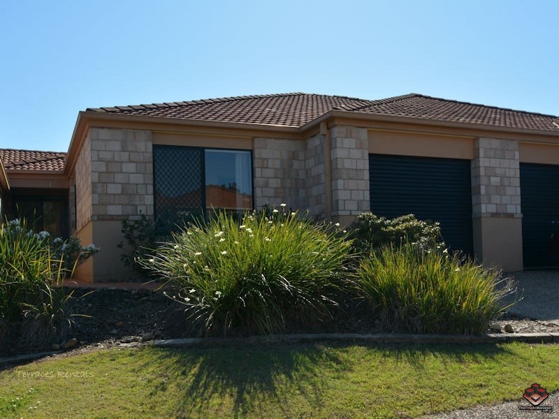 92/24 Amsonia Court, Arundel QLD 4214