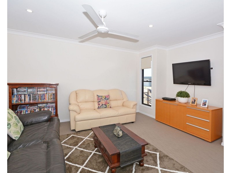 63 Pantlins Lane, Urraween QLD 4655