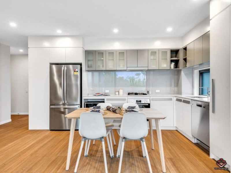 33 Sword Street, Woolloongabba QLD 4102