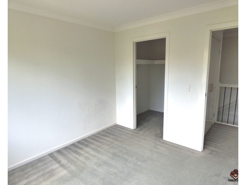 16 Surbiton Court, Carindale QLD 4152