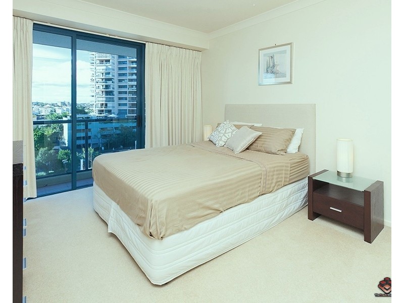45 Deakin Street, Kangaroo Point QLD 4169