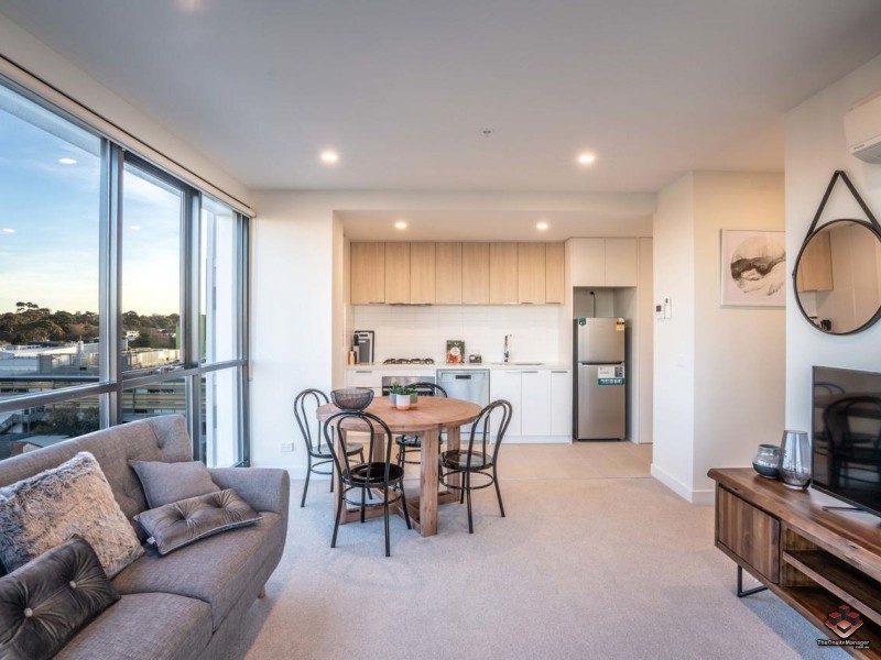 17 Poplar Street, Box Hill VIC 3128