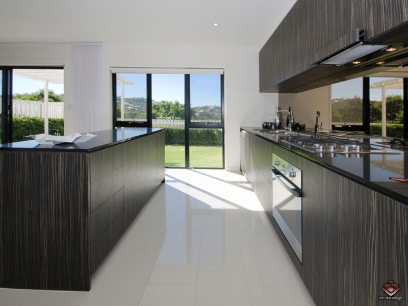 Pacific Pines QLD 4211