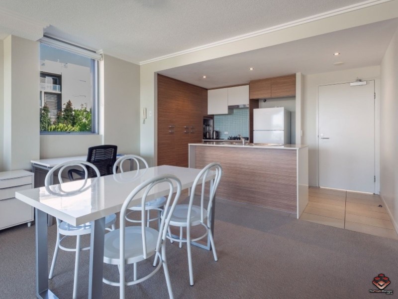 154 Musgrave Avenue, Southport QLD 4215