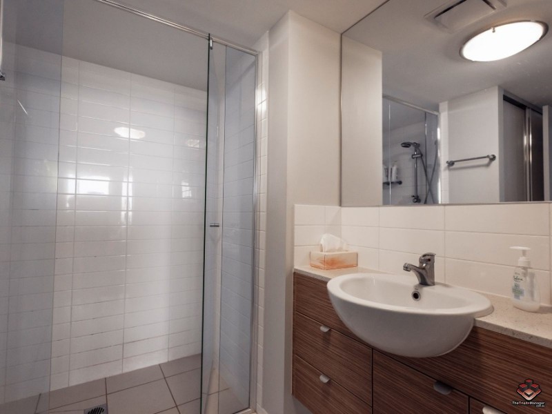 154 Musgrave Avenue, Southport QLD 4215