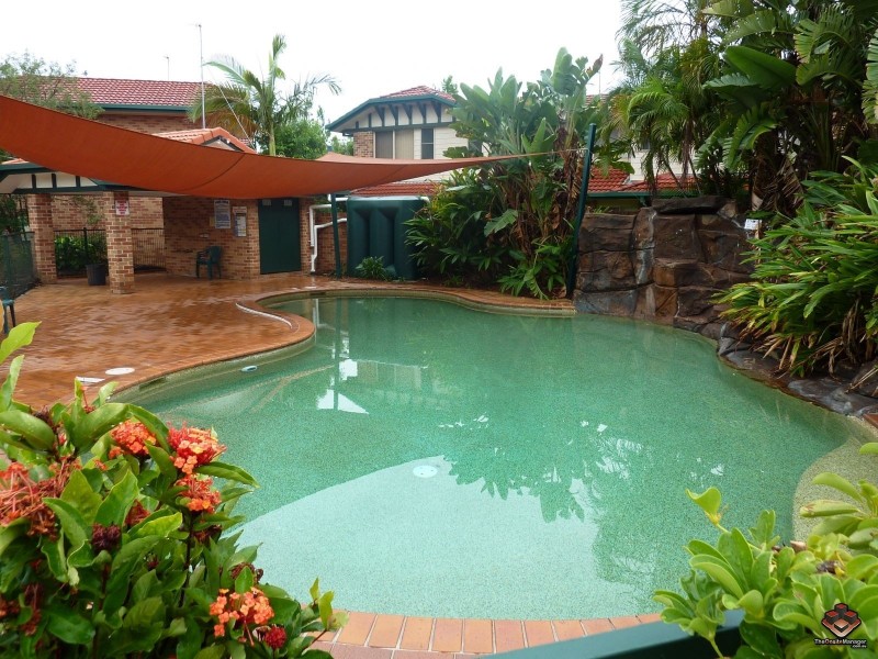 75 Brown Street, Labrador QLD 4215