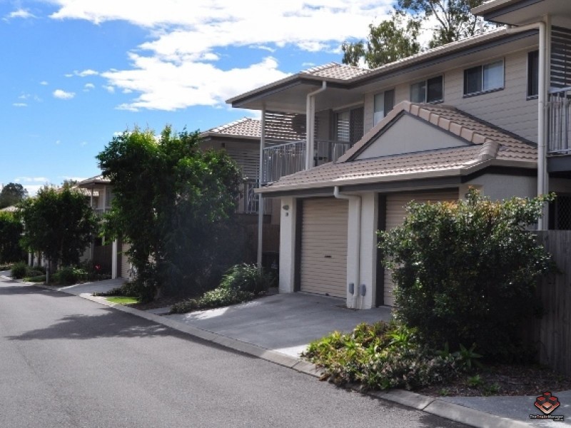 130 Jutland Street, Oxley QLD 4075