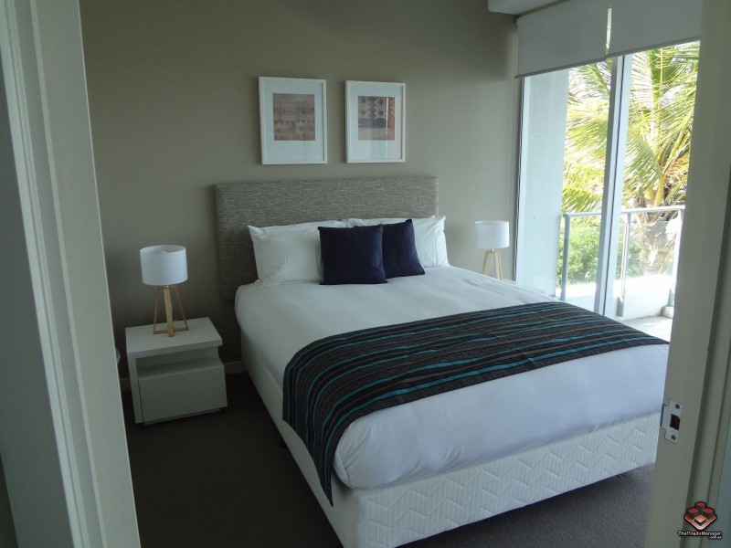 430 Marine Parade, Biggera Waters QLD 4216