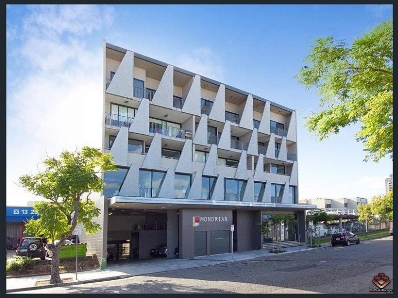 77 Jurgens Street, Woolloongabba QLD 4102