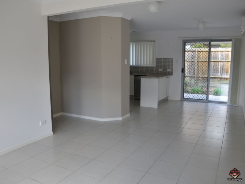 Pacific Pines QLD 4211