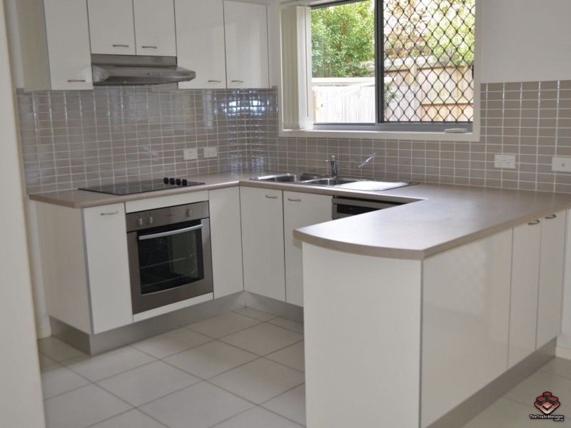 Pacific Pines QLD 4211