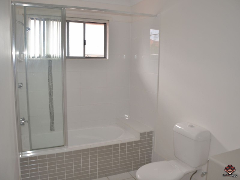 Pacific Pines QLD 4211