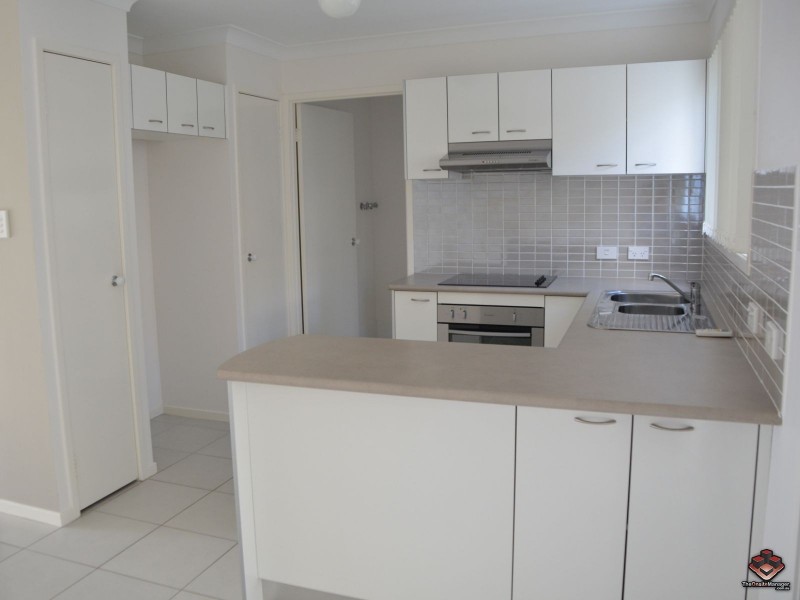 Pacific Pines QLD 4211