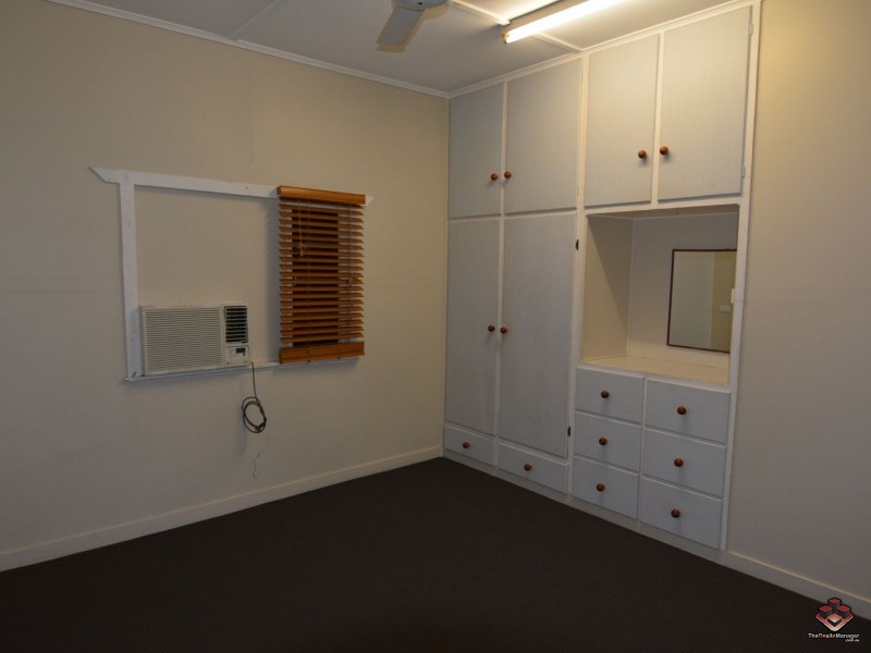 12 Amelia Street, West Gladstone QLD 4680