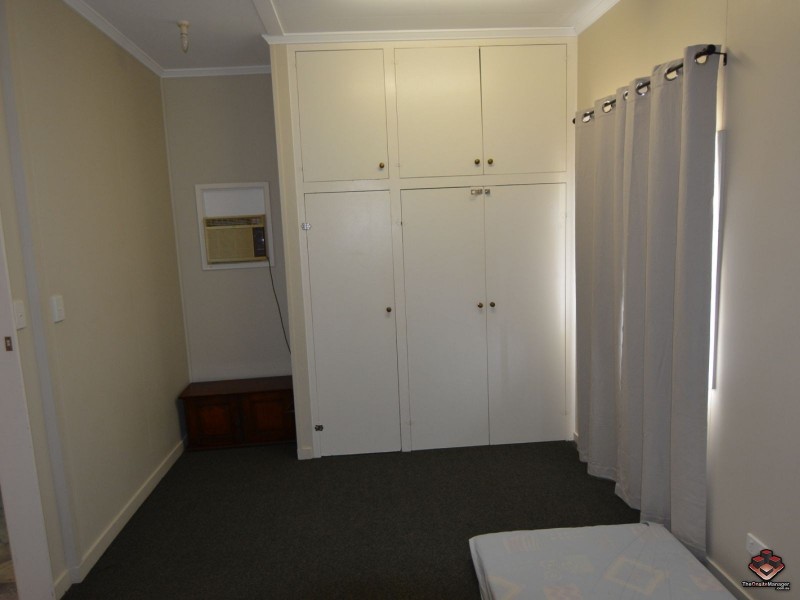12 Amelia Street, West Gladstone QLD 4680