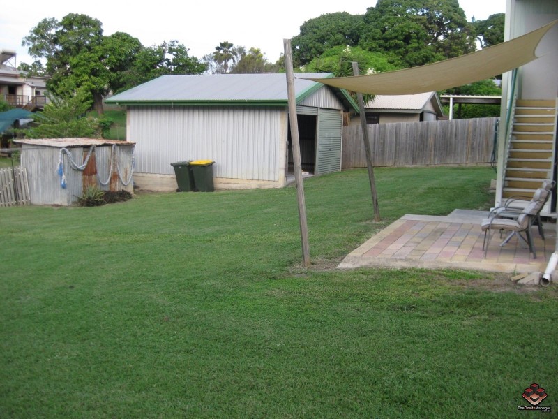 12 Amelia Street, West Gladstone QLD 4680