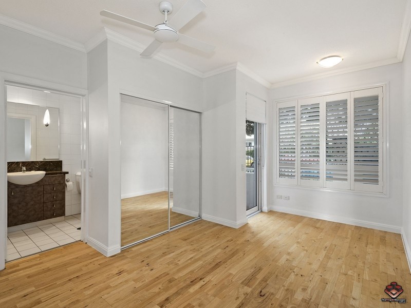 6 Merthyr Road, New Farm QLD 4005