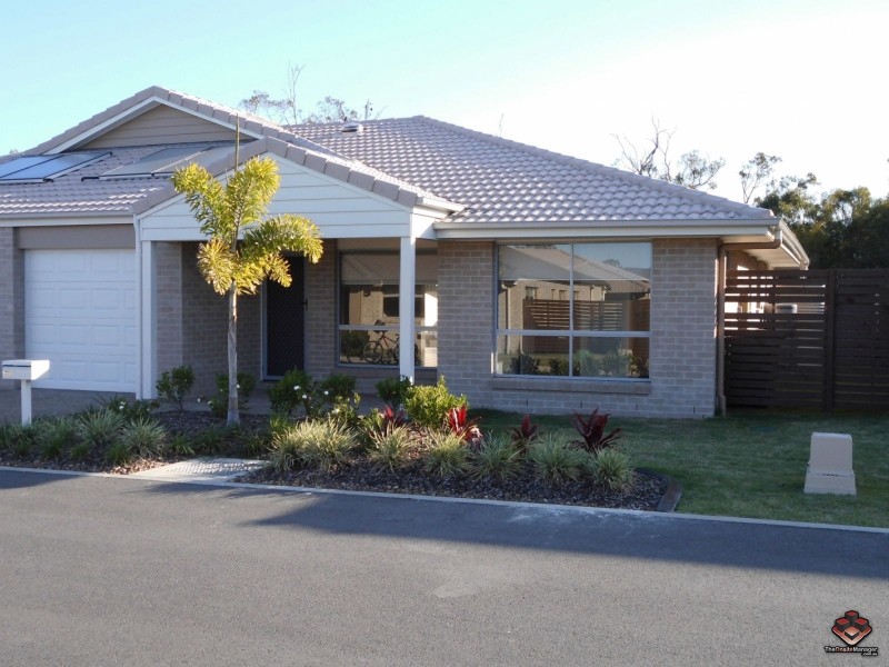 230 Pulgul Street, Urangan QLD 4655