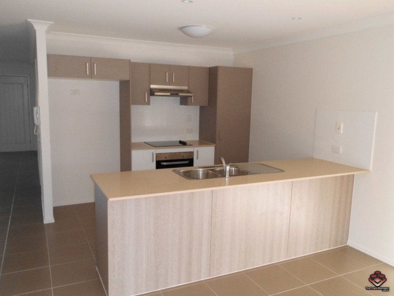230 Pulgul Street, Urangan QLD 4655