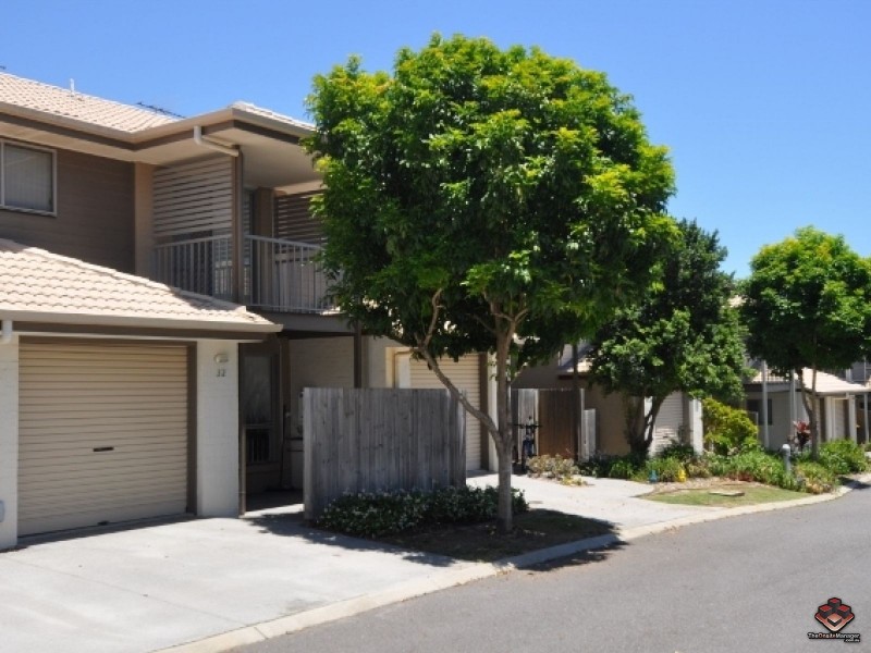 130 Jutland Street, Oxley QLD 4075