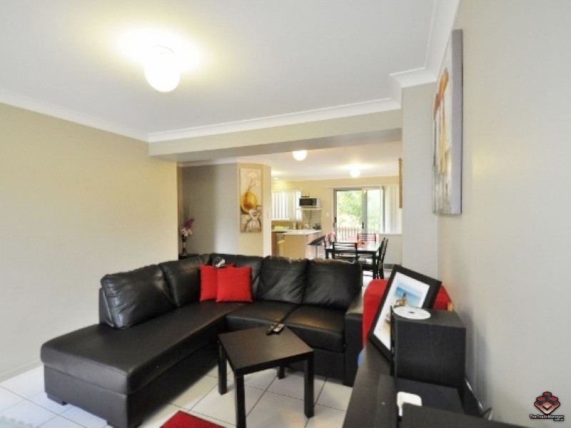 130 Jutland Street, Oxley QLD 4075