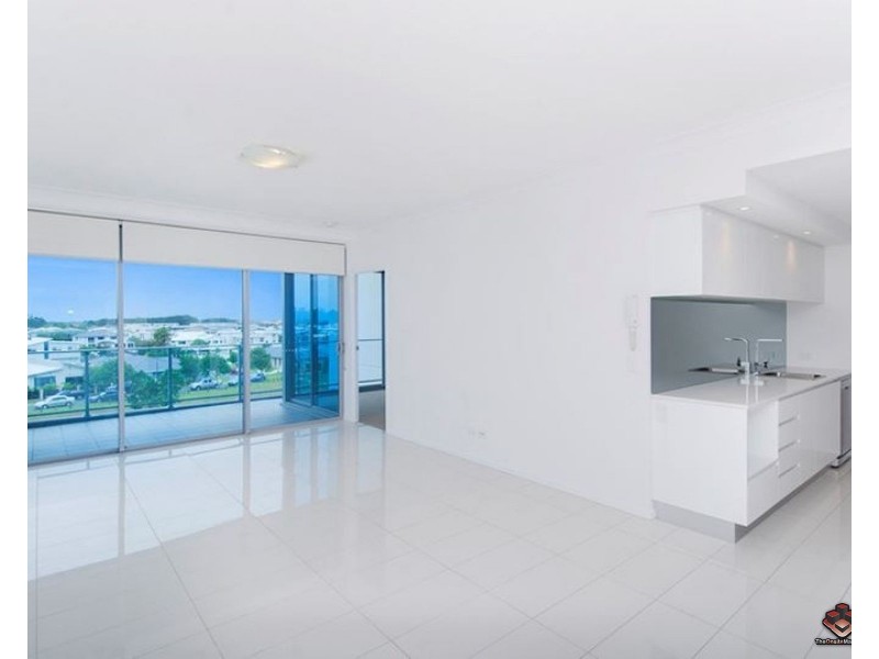 43 Harbour Town Drive, Biggera Waters QLD 4216