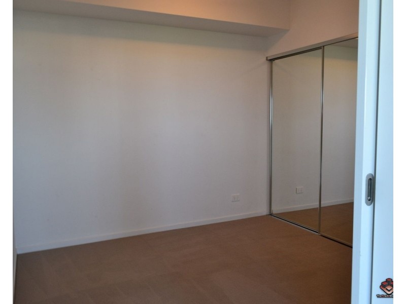 43 Harbour Town Drive, Biggera Waters QLD 4216