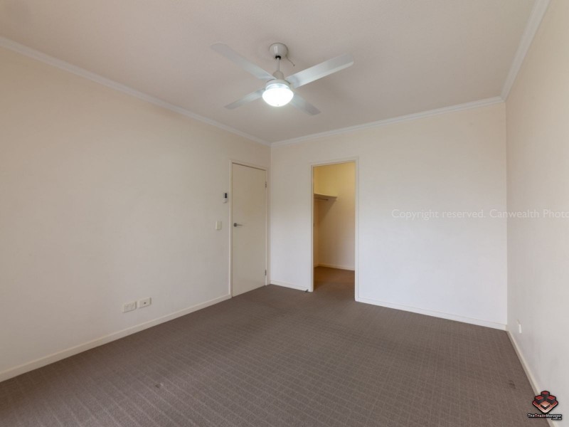 95 Clarence Road, Indooroopilly QLD 4068