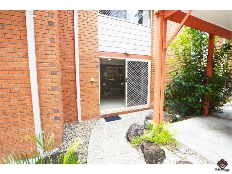 60 Whitby Street, Southport QLD 4215