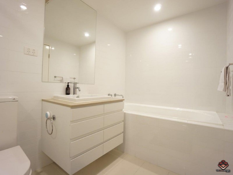 37C Harbour Road, Hamilton QLD 4007