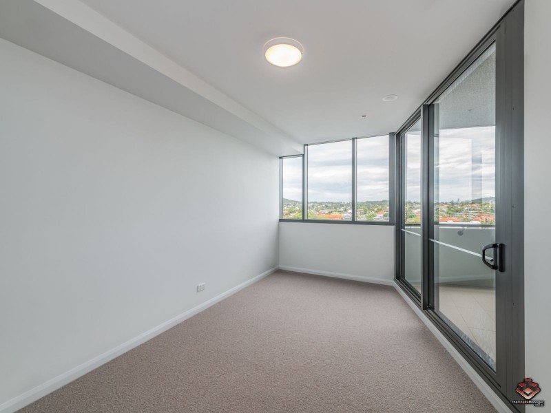 10708/300 Old Cleveland Road, Coorparoo QLD 4151