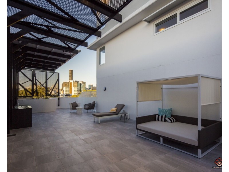 13 Railway Terrace, Milton QLD 4064