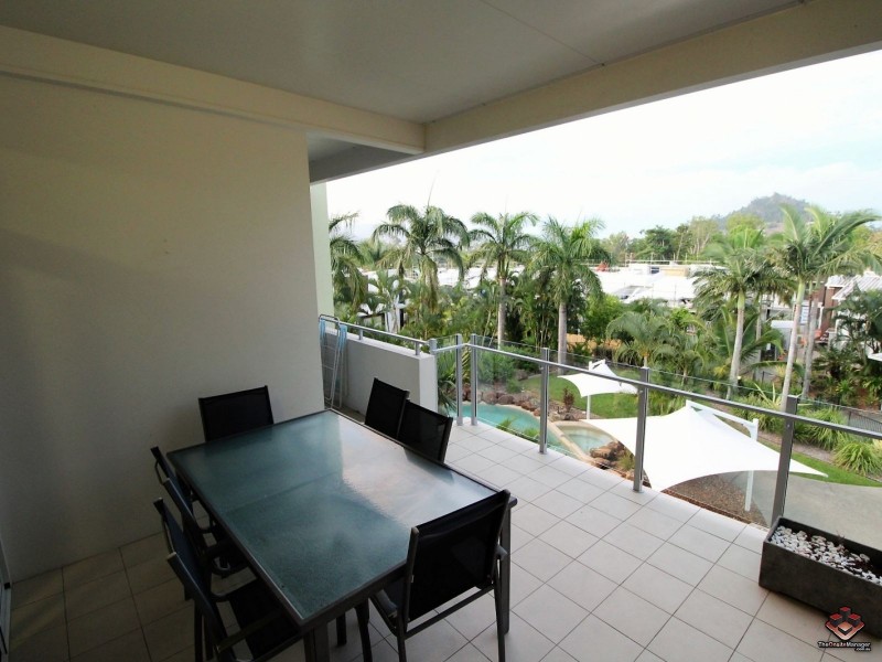 65 Manooka Drive, Cannonvale QLD 4802