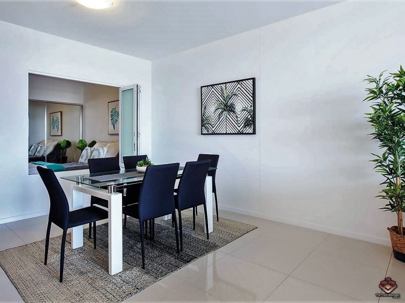 25 East Quay Drive, Biggera Waters QLD 4216
