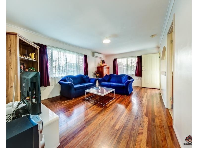 8 Bangalow Street, Algester QLD 4115