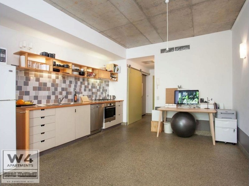 U325/8 Skyring Terrace, Teneriffe QLD 4005