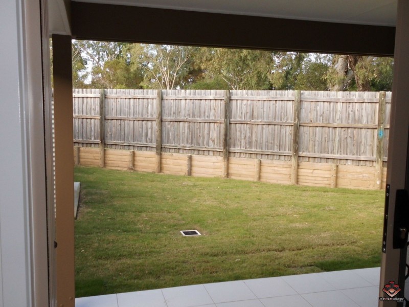 230 Pulgul Street, Urangan QLD 4655